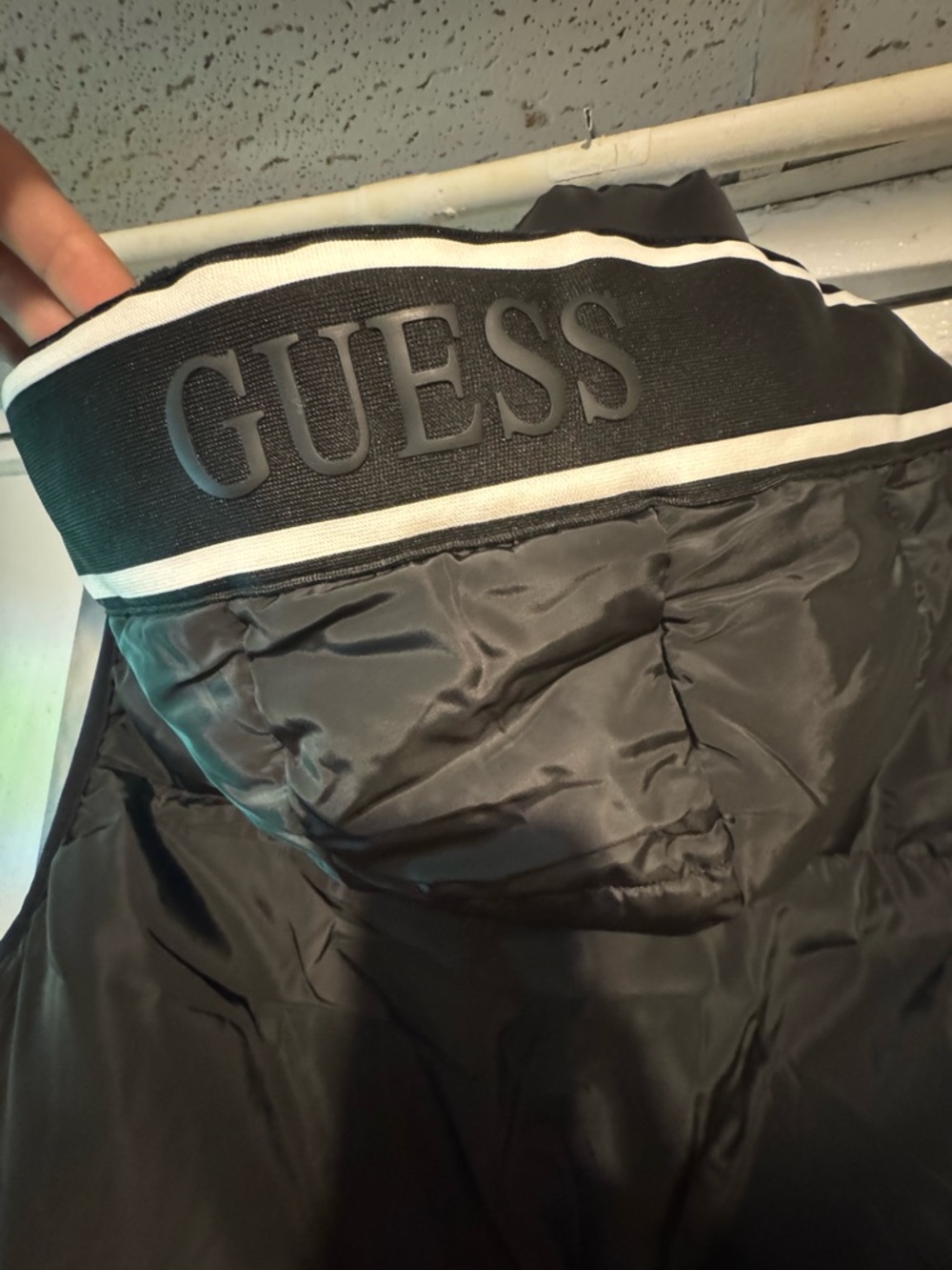 GUESS vest - Picture 3 of 5